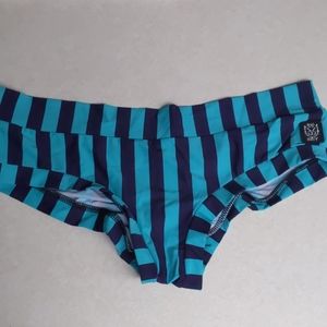 Bad Kitty Brazil shorts